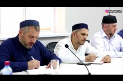 Embedded thumbnail for Муфтий Дагестана, шейх Ахмад Афанди обеспокоен ситуацией на дорогах